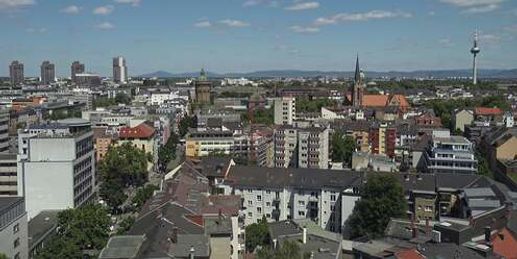 HD Live Webcam Mannheim - Hilton Garden Inn